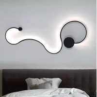 Aplica LED Delilah 36W Decorativa Lumina Rece/Calda/Neutra Metal si SIlicon Negru Aplica LED Delilah 36W Decorativa Lumina Rece/Calda/Neutra Metal si SIlicon Negru
