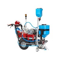 Echipament airless pentru trasat marcaje rutiere Giotto Plus (autopropulsat, 1 pistol, Gravity 2x30lt) - Larius Echipament airless pentru trasat marcaje rutiere Giotto Plus (autopropulsat, 1 pistol, Gravity 2x30lt) - Larius